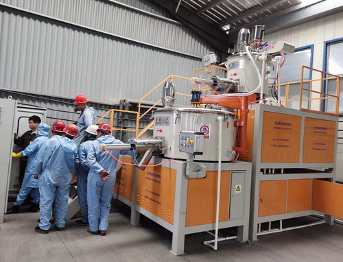 山东客户订购了3台欧冠邦定机